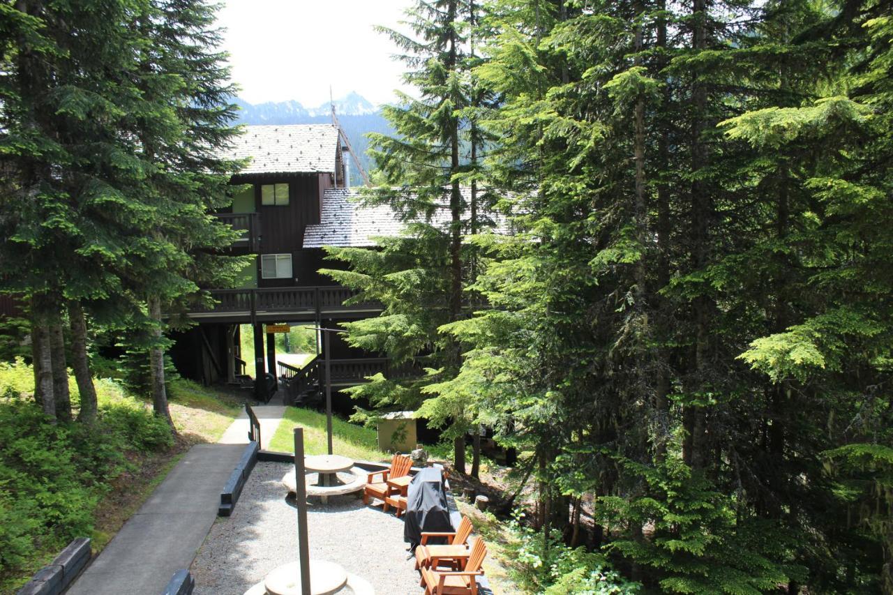 Crystal Chalets Greenwater Exterior foto